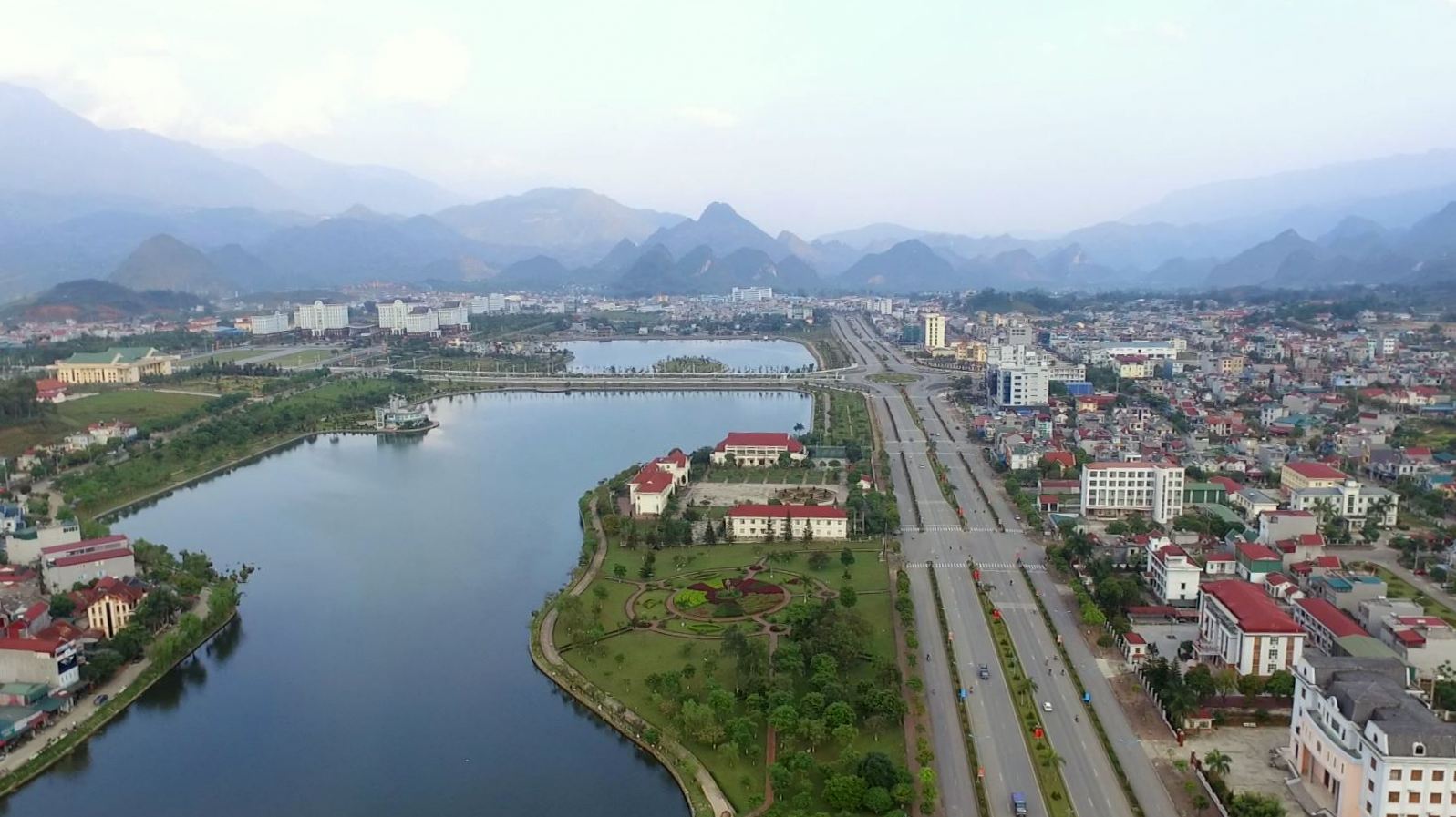 Thành phố Lai Châu có nhiều sự đổi thay vượt bậc.